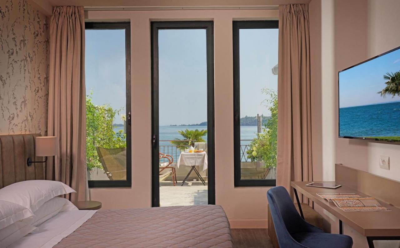 Hotel Du Lac Gardone Riviera Exterior photo